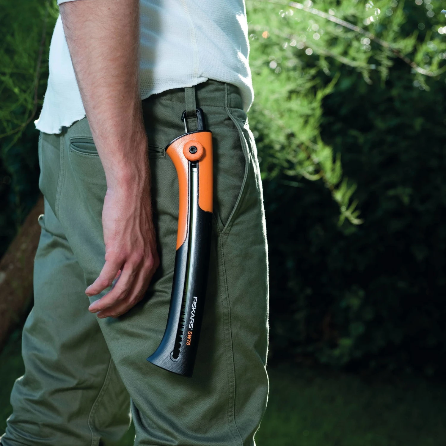 Fiskars Große Handsäge, Schwarz/orange 4 Fiskars Große Handsäge, Schwarz/orange – Bild 2