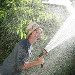 Premium Multibrause, Gardena, 5 Betriebsmodi 13 Premium Multibrause, Gardena, 5 Betriebsmodi -Gartengeschäft Im Freien 0930101313 Premium Multibrause 9 61528