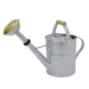 Zinkgießkanne Mit Holzgriff Und Messingbrause, Grau -Gartengeschäft Im Freien 0930401363 0930401365 Koelle Zinkgiesskanne mit Holzgriff Messingbrause grau 84491