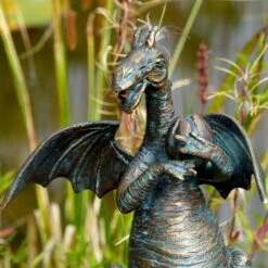 Rottenecker Bronze-Drache Mit Walnuss, Wasserspeiend, 29 X 19 X 11 Cm -Gartengeschäft Im Freien 0980306260 Drache mit Walnuss H29xB19xL11cm 75589