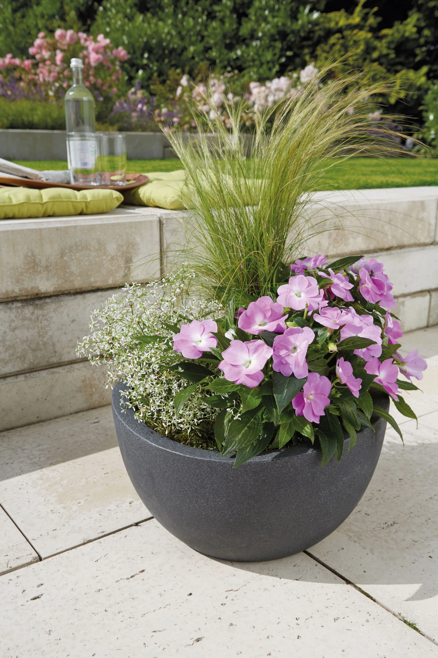 Pflanzschale "Wave Globe Bowl" Schwarz, Ø 40 X H 21 Cm, Erdvolumen 12 L 4 Pflanzschale "Wave Globe Bowl" Schwarz, Ø 40 X H 21 Cm, Erdvolumen 12 L – Bild 2