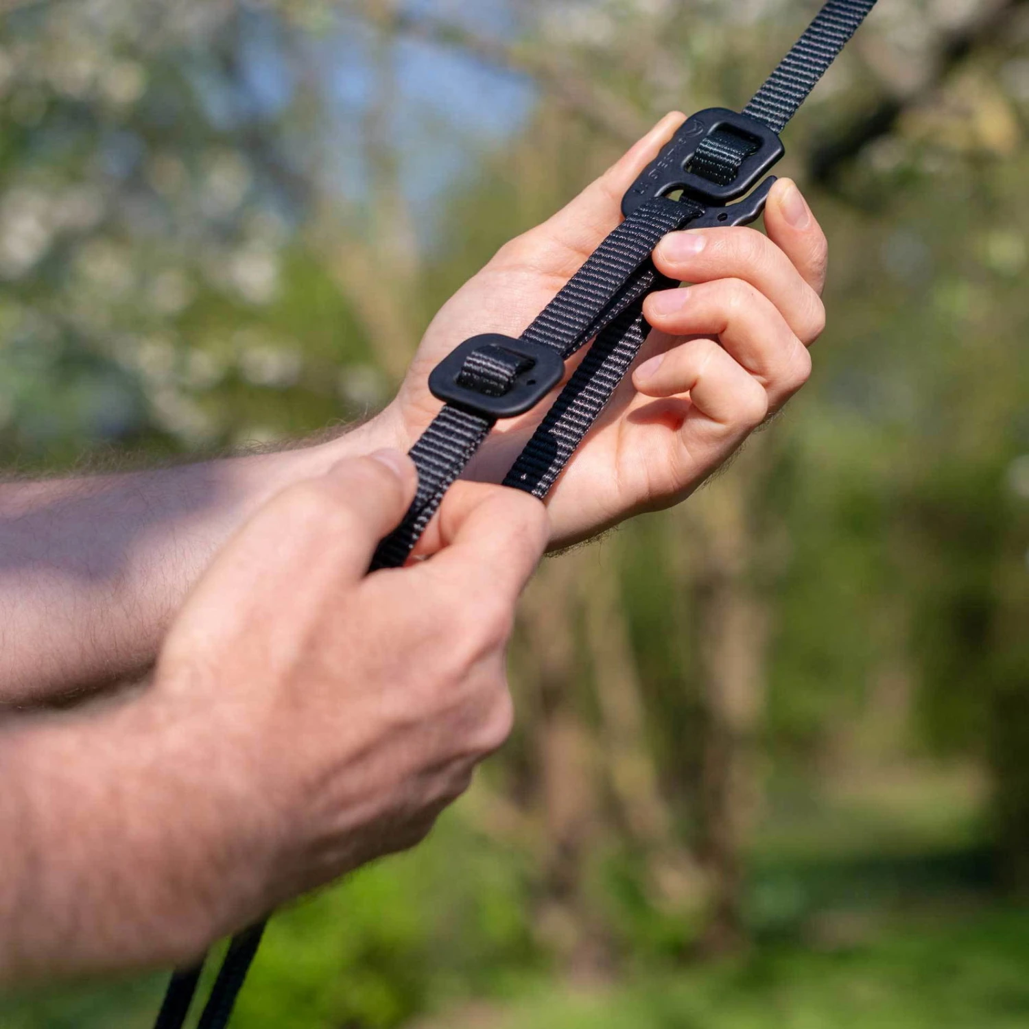 LA SIESTA Singe-Reisehängematte Colibri 3.0, Palm, Nylon, Bis 180 Kg, Reißfest, Leicht 9 LA SIESTA Singe-Reisehängematte Colibri 3.0, Palm, Nylon, Bis 180 Kg, Reißfest, Leicht – Bild 7